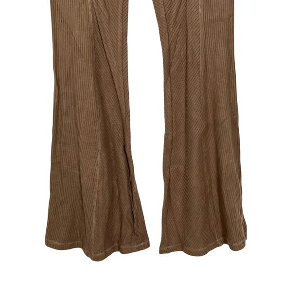 NWT Area Stars Brown Stretchy Soft Textured Bell Bottoms Leggings Pants Size XS - Picture 3 of 9